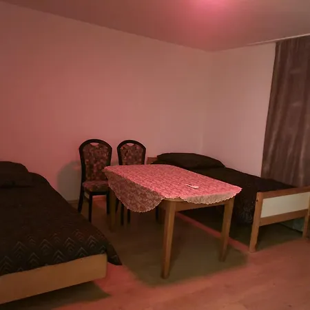 Homestay Allnajjarh3 *